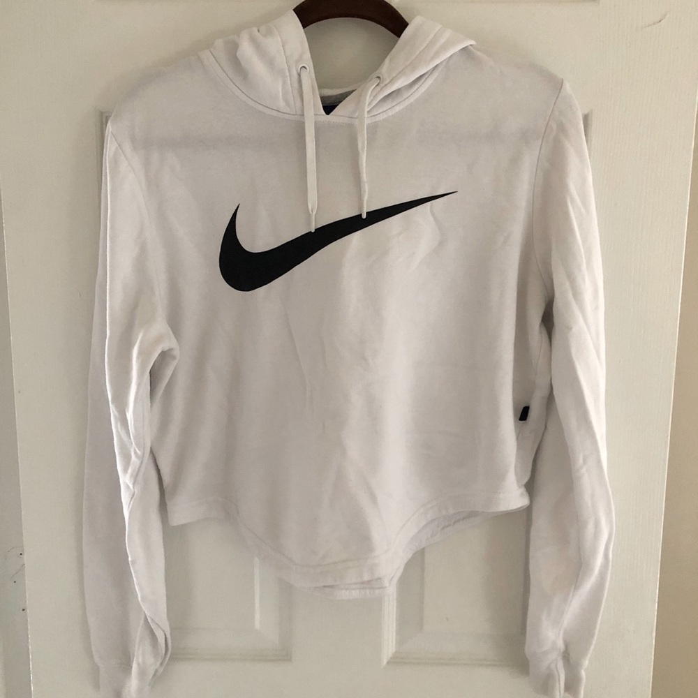 Nike cropped hoodie